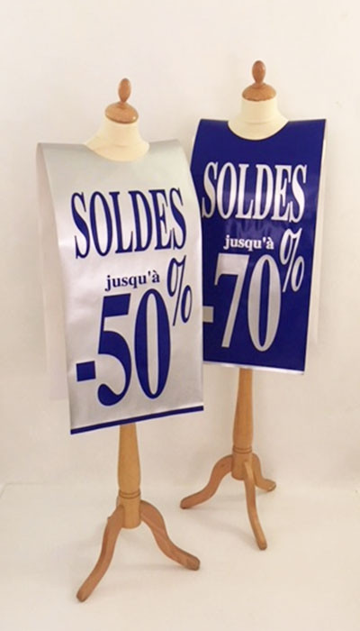 Affiche mannequin  "SOLDES jusqu'à -50%, -70%" L40 H168 cm