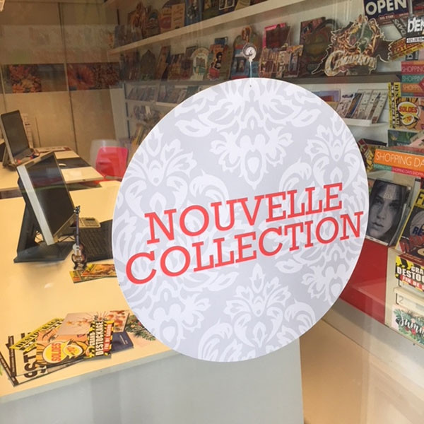 Carton rond "nouvelle collection" 48 cm et 2 ventouses