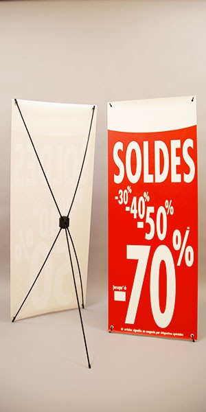 Bâche "SOLDES-70%"L 60 H160 cm avec support 5 branches
