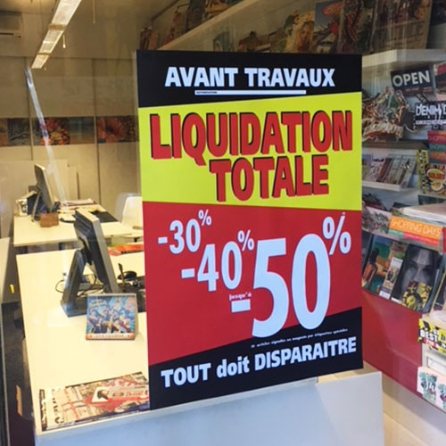 Affiche "LIQUIDATION TOTALE -30% -40% jusqu'à -50%"  L50 H70 cm